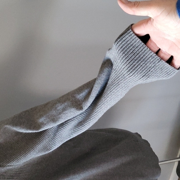 APT. 9 gray long sleeve full zip knit sweater with ribbed accents - Picture 7 of 13